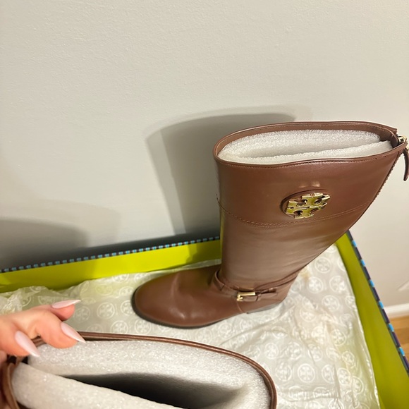 Tory Burch Brown Leather Riding Boots - Picture 12 of 12